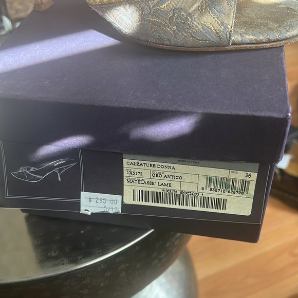 Prada shoes - Picture 6 of 6